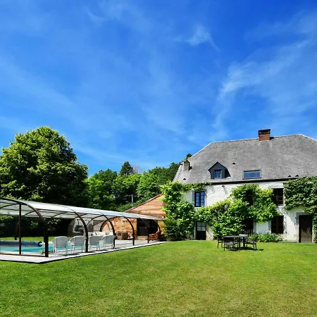 Magnificent Holiday In Baronville With Heated Pool & Billiards ボーレン